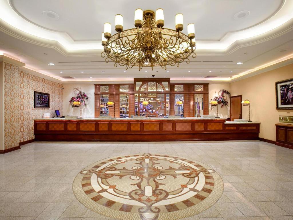 Gold Coast Hotel And Casino Las Vegas Bagian luar foto