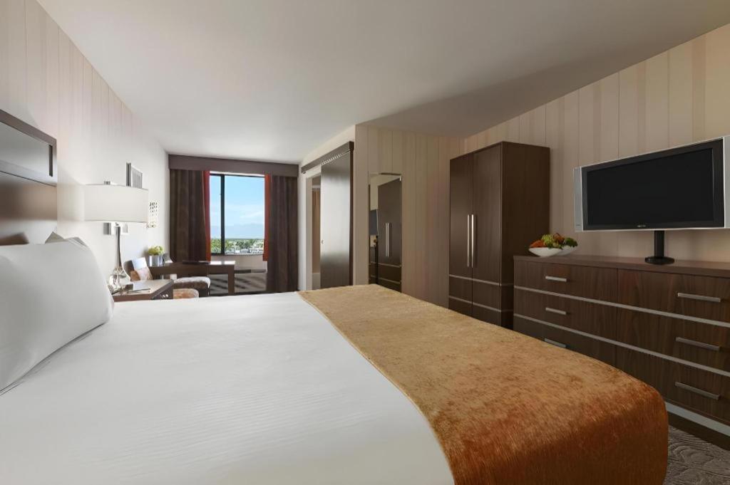 Gold Coast Hotel And Casino Las Vegas Bagian luar foto