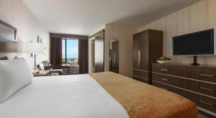 Gold Coast Hotel And Casino Las Vegas Bagian luar foto